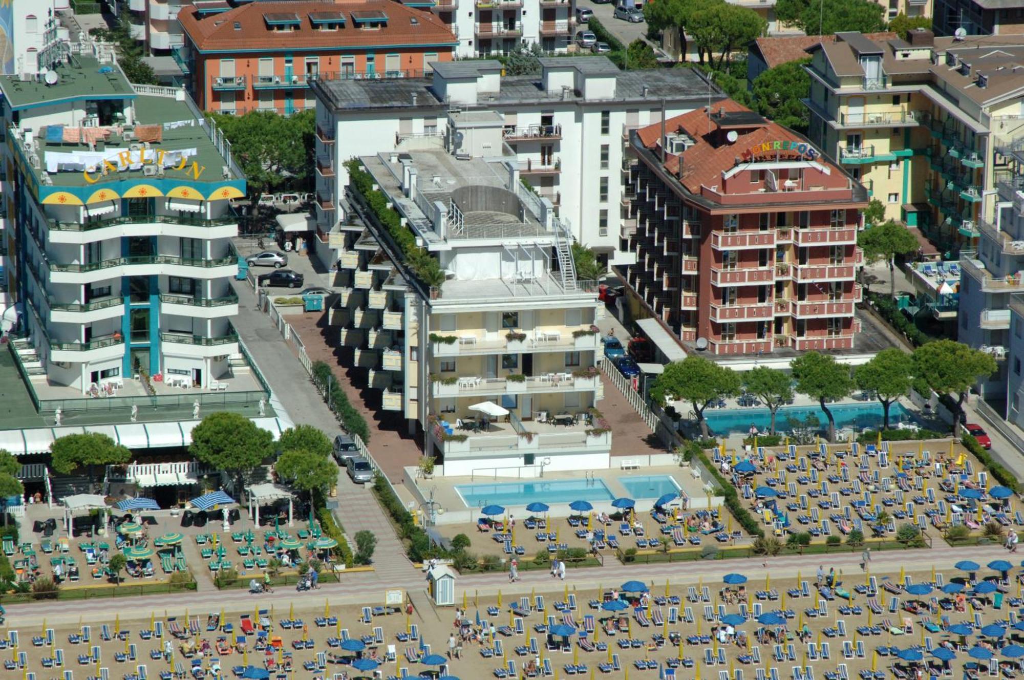 Ferienwohnung Semiramis Lido di Jesolo Exterior foto
